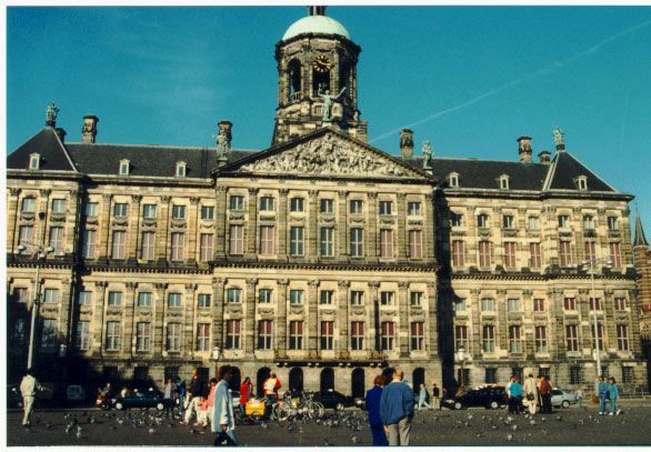 amsterdampalace.jpg