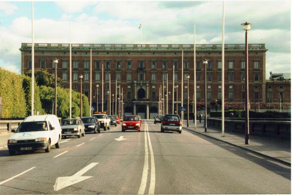 stockholmpalace.jpg